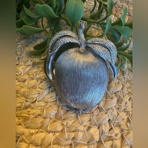 Vintage Brooch
